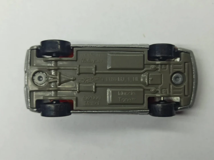 A2124A.jpg