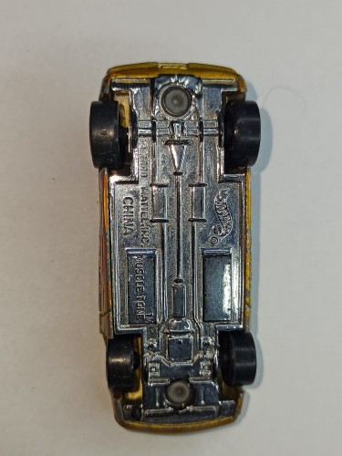 A1025A.jpg