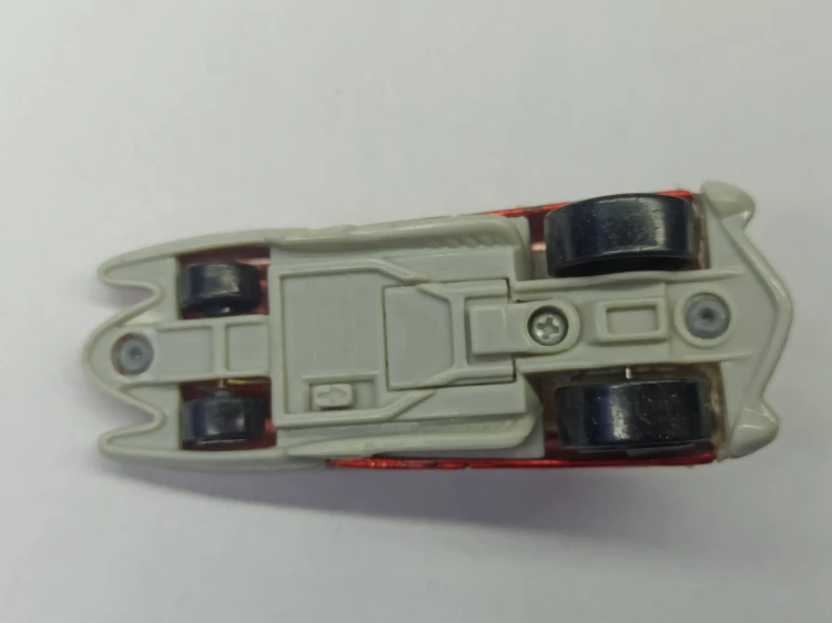 A2898A.jpg