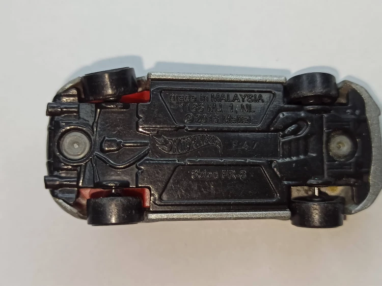 A1044A.jpg