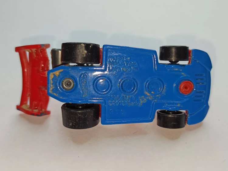 A1055A.jpg