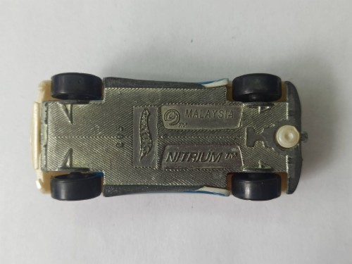 A3011A.jpg