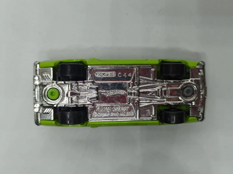 3702A.jpg