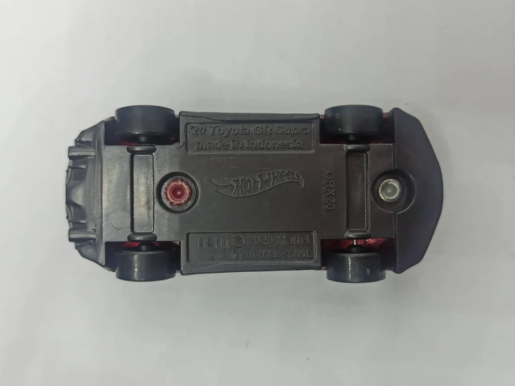 JBJ87 -33A.jpg