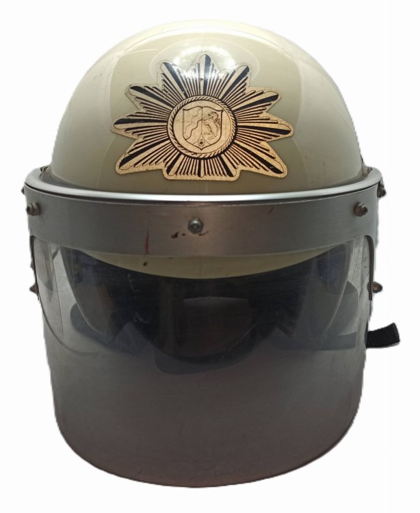 KASK-0001.jpg
