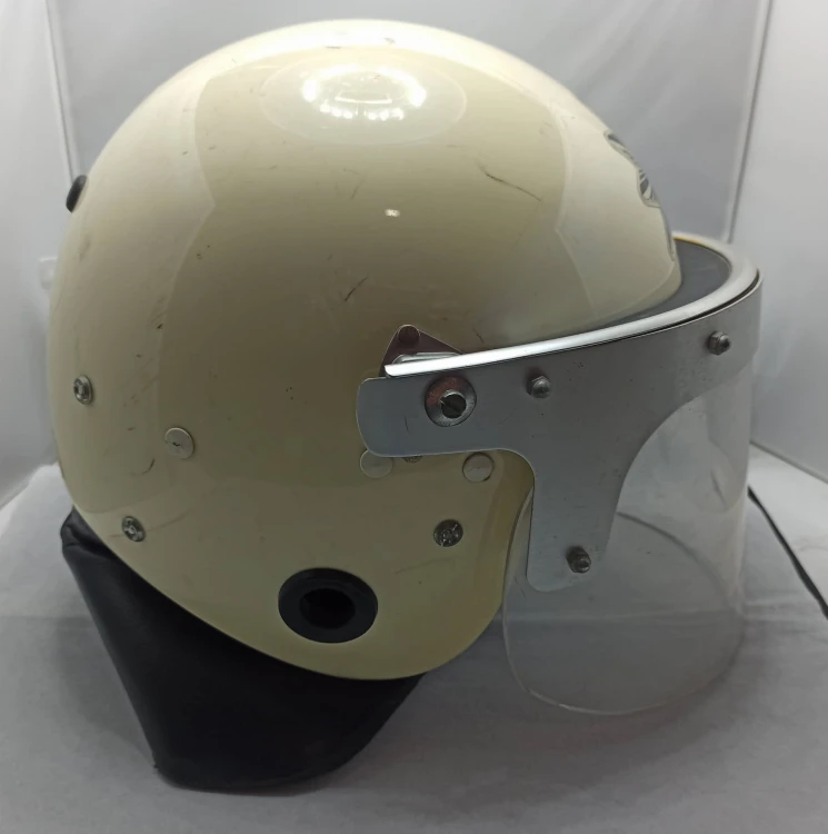 KASK-001F.jpg