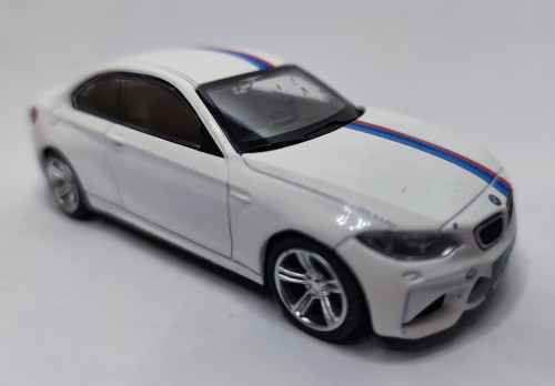 CMCTOY-BMW-M2.jpg