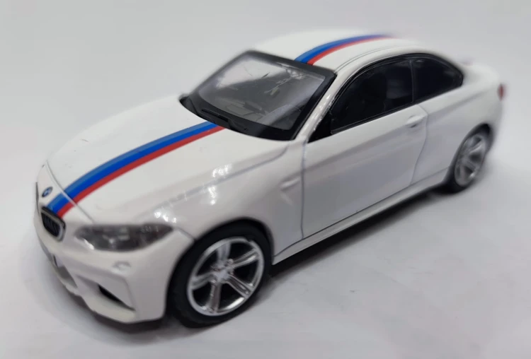 CMCTOY-BMW-M2a.jpg