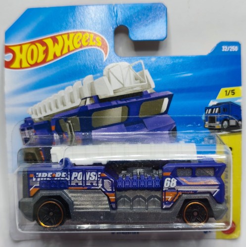 JJJ03-1.jpg
