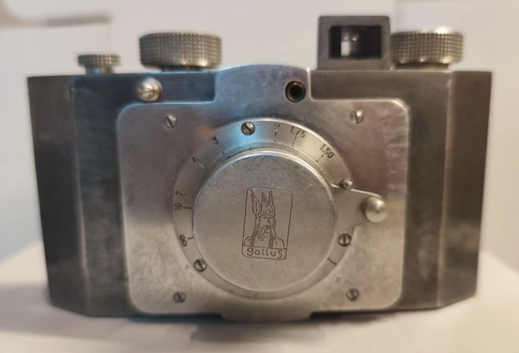 APARAT-001A.jpg