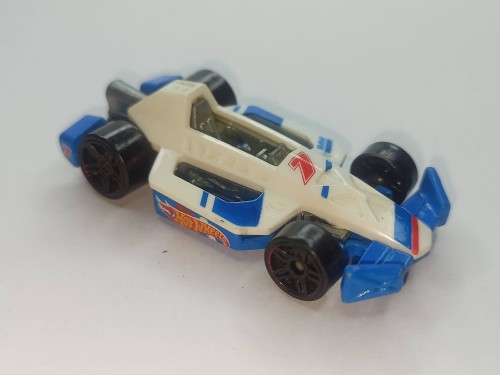 A1327.jpg