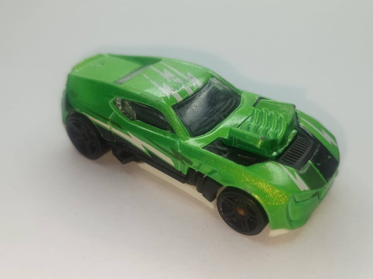 A1369.jpg