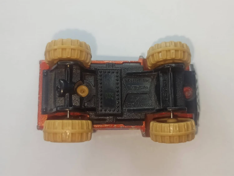 A1384A.jpg