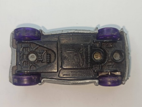 A1906A.jpg