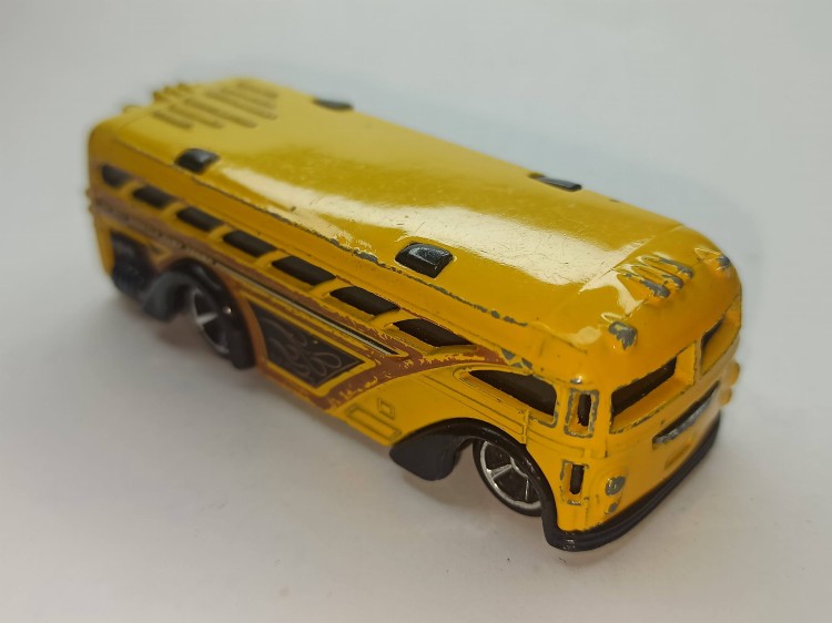 A1975.jpg