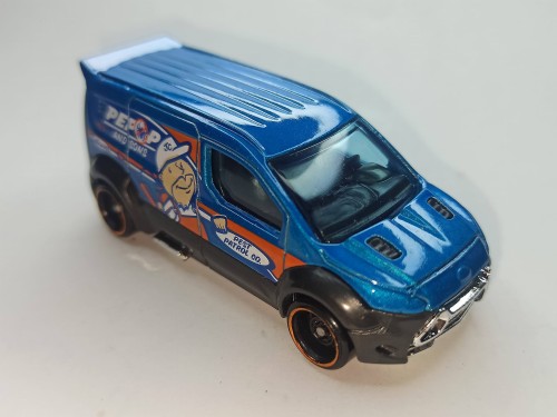A2001.jpg