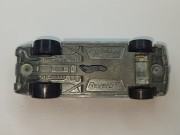 A2052A.jpg